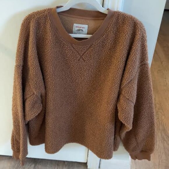 American Eagle Outfitters Tan Sherpa Crew - Picture 1 of 2